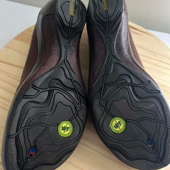 Women's 10m J-4` Adventure On Slip on Comfort Wedge with cross strap brown shoes - Picture 6 of 8